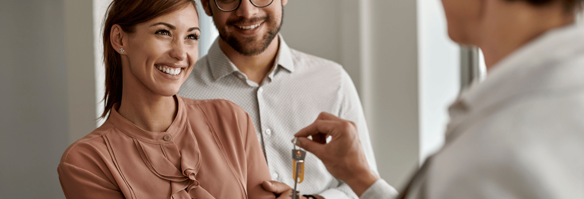 Quel montant emprunter avec 2 000 euros de revenus mensuels ?