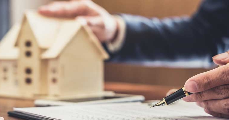 Vers une baisse des prix de l’immobilier et une hausse du pouvoir d’achat des emprunteurs ?