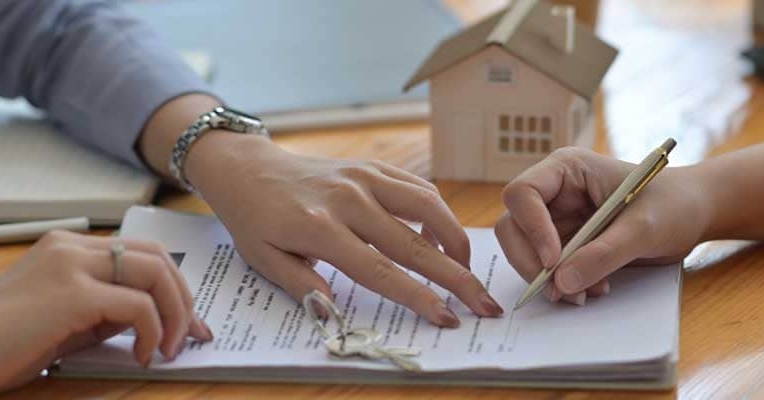 Une nouvelle réglementation limite les locations à courte durée : opportunité immobilière ?
