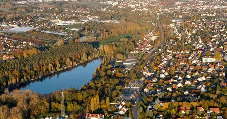 Dans l'Essonne, un marché immobilier controversé
