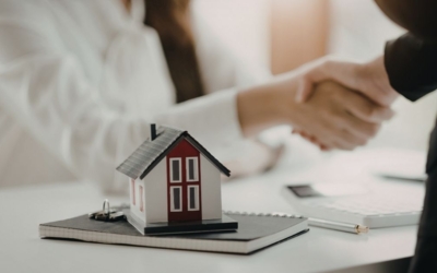 Immobilier locatif : attendre la baisse des taux coûte-t-il cher&nbsp;?