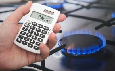 Gaz +7,4 % au 1er juillet 2026 : l'impact sur le budget des ménages endettés