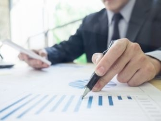 Est-ce l'année idéale pour envisager le rachat de crédits en 2024 ?