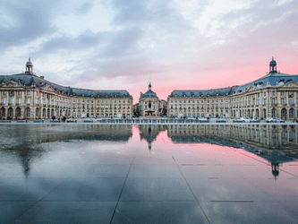 Bordeaux en 2026 : les prix d'achat reculent, une opportunité à saisir malgré la hausse des loyers